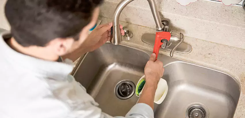 Faucet Repair in Selden